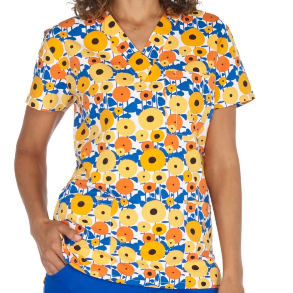 NWT Women’s Large Orange Burst Floral I Love Scrubs Scrub Top